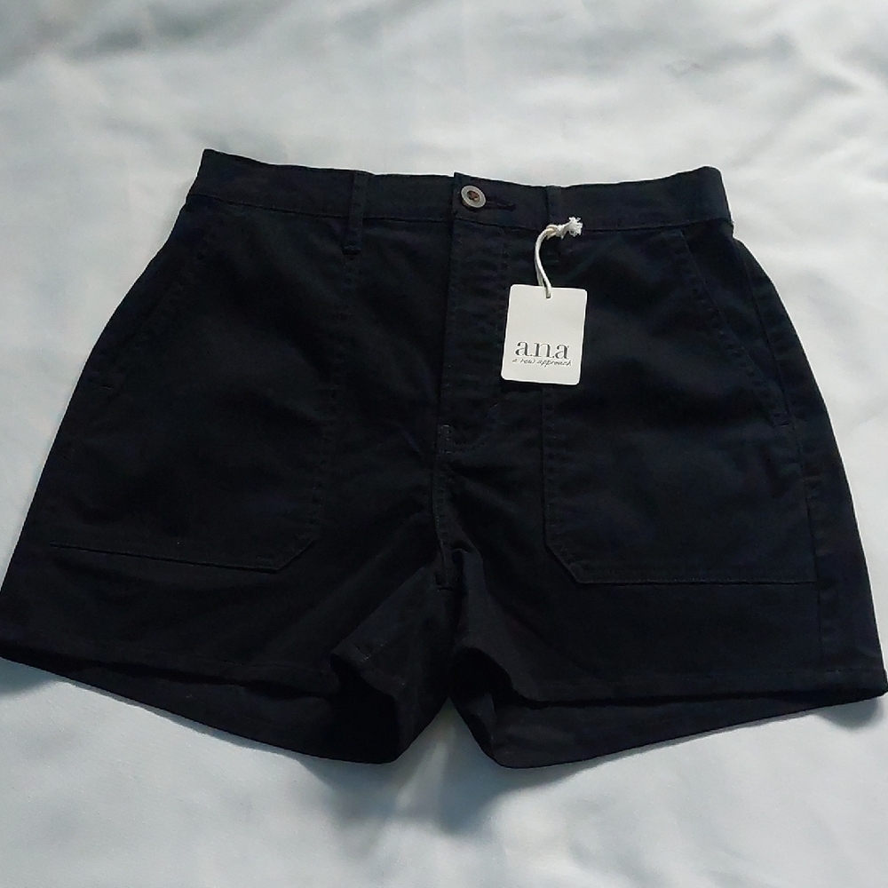a.n.a Women's High Waist Black Shorts Size 6